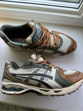 Asics Gel Kayano 14 Shoes Women’s 12 Men’s 10/10.5 Like New Running Trainer